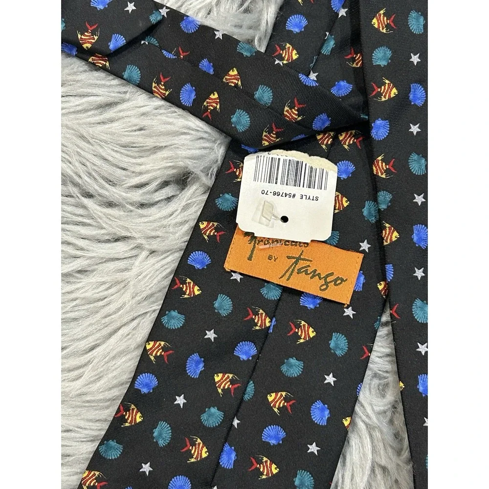 Tropicals‎ By Tango Men's Seashell And Fish Underwater Designed Silk Tie NWT